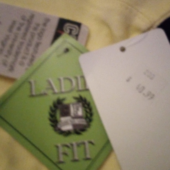 Collegiate Fashionista University of West Virginia - Picture 12 of 14